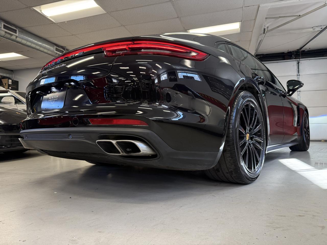 Porsche Panamera Turbo AWD 2017