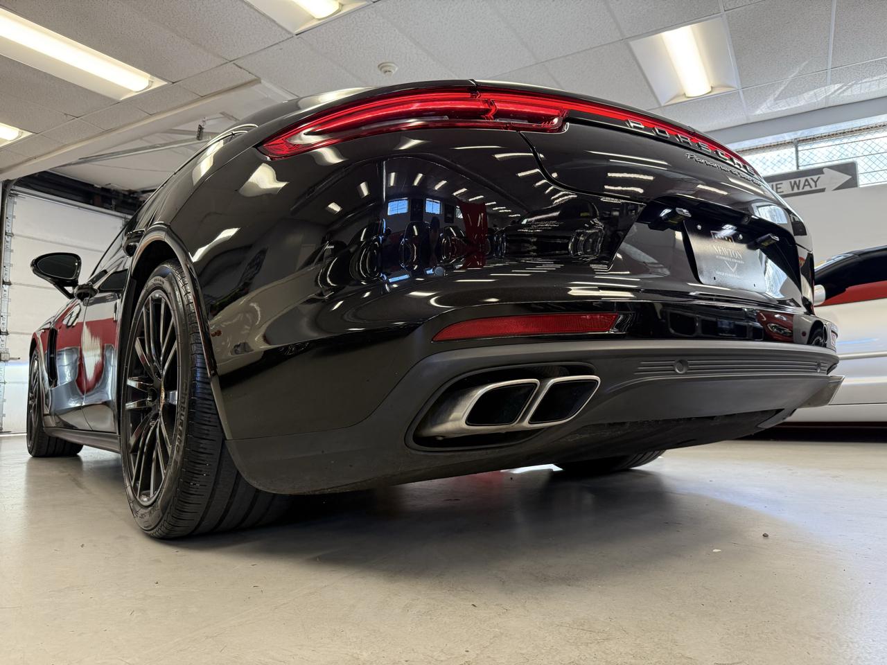 Porsche Panamera Turbo AWD 2017