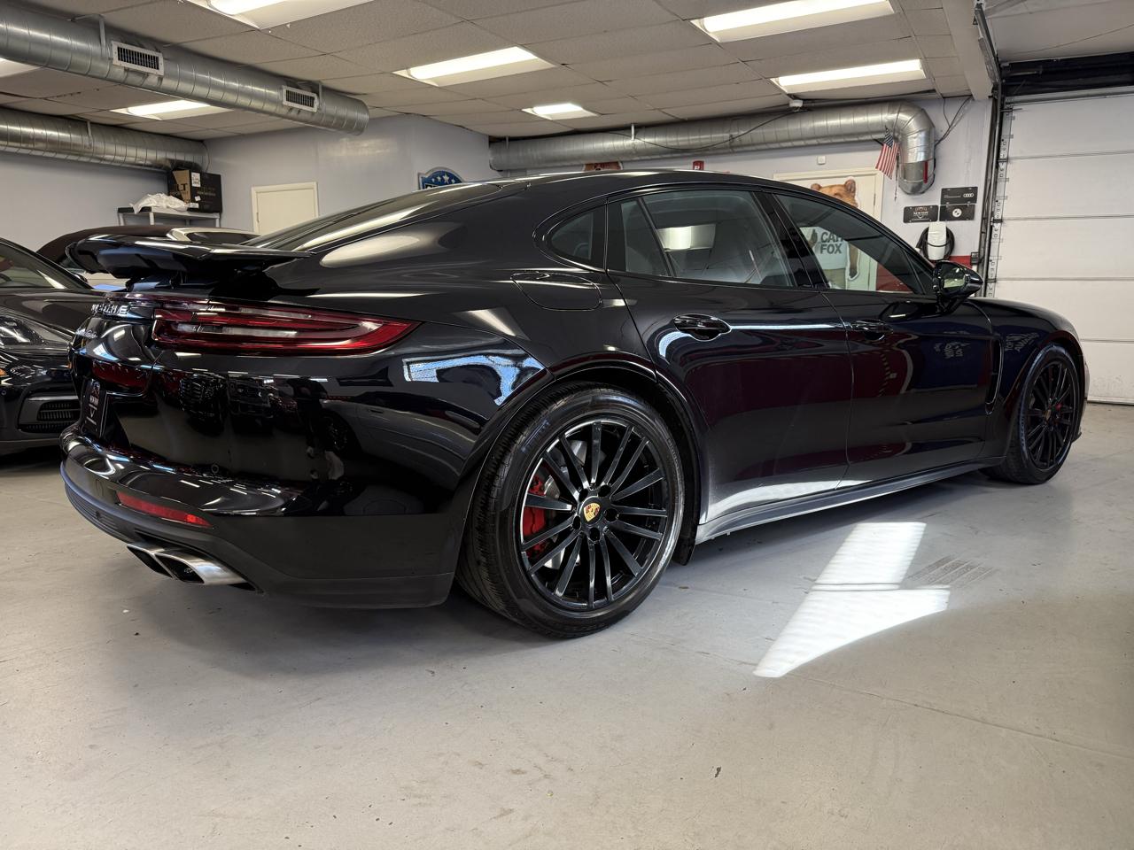 Porsche Panamera Turbo AWD 2017