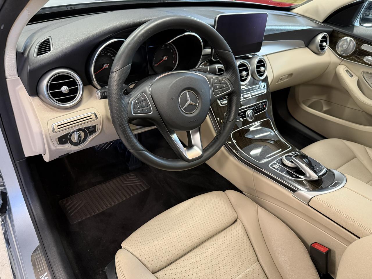 Mercedes-Benz C-Class C300 4MATIC Sedan 2017