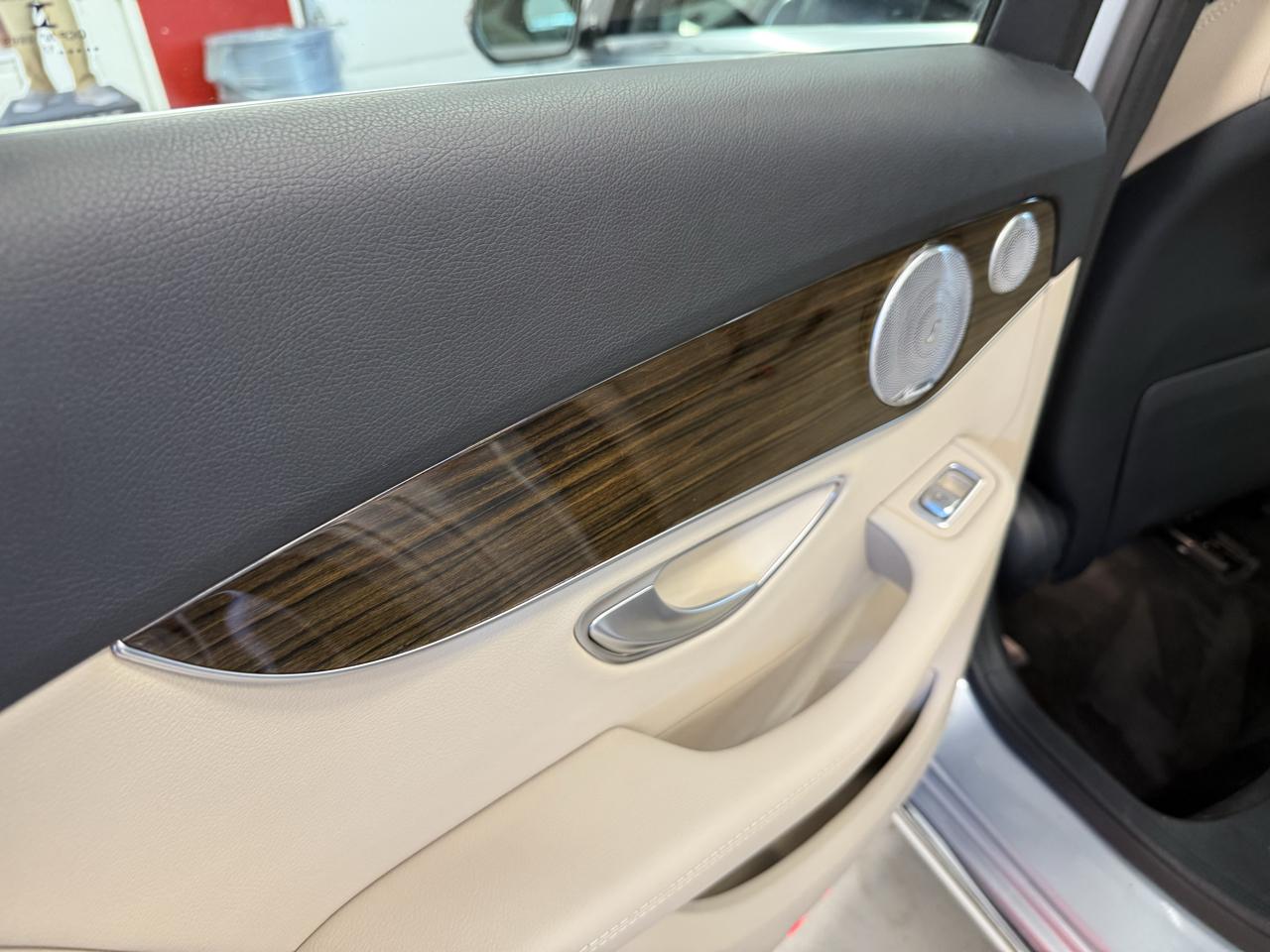 Mercedes-Benz C-Class C300 4MATIC Sedan 2017