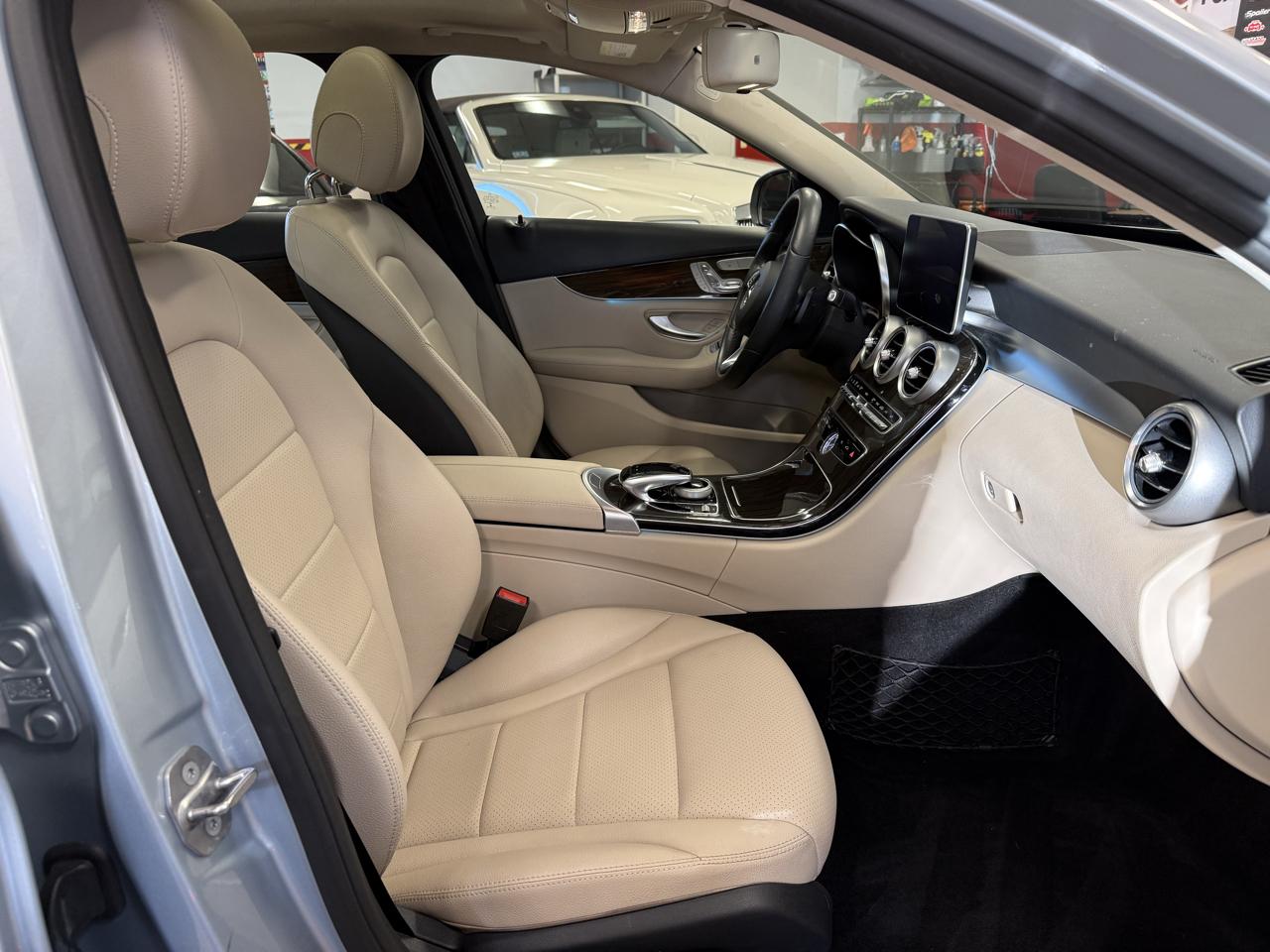 Mercedes-Benz C-Class C300 4MATIC Sedan 2017