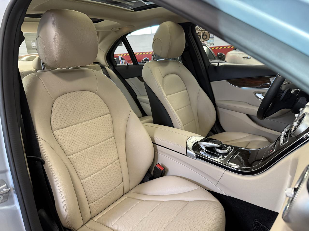 Mercedes-Benz C-Class C300 4MATIC Sedan 2017