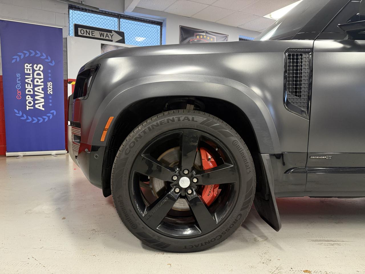 Land Rover Defender 110 X 2023