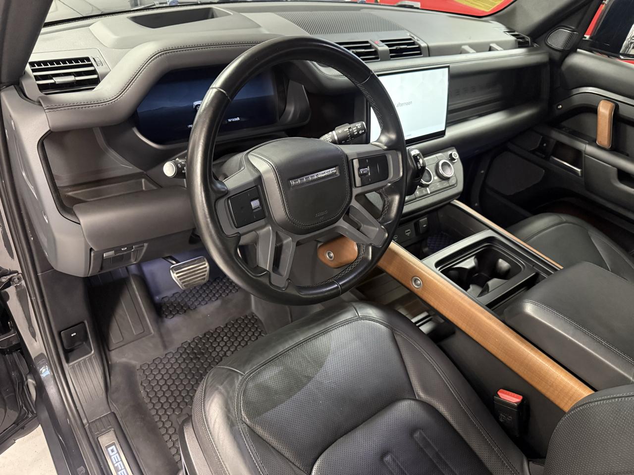 Land Rover Defender 110 X 2023