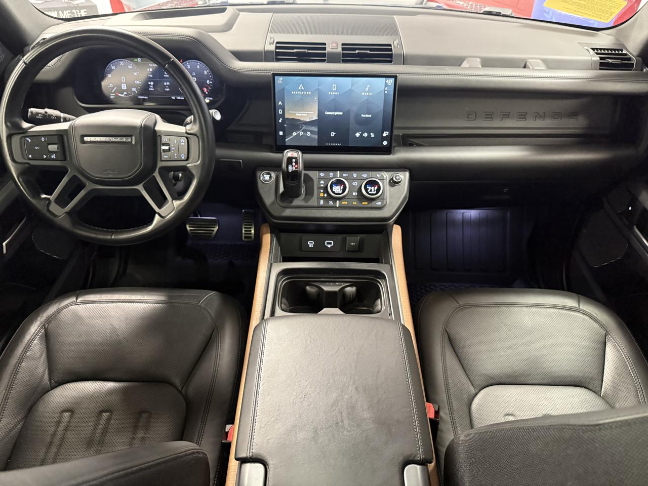 Land Rover Defender 110 X 2023
