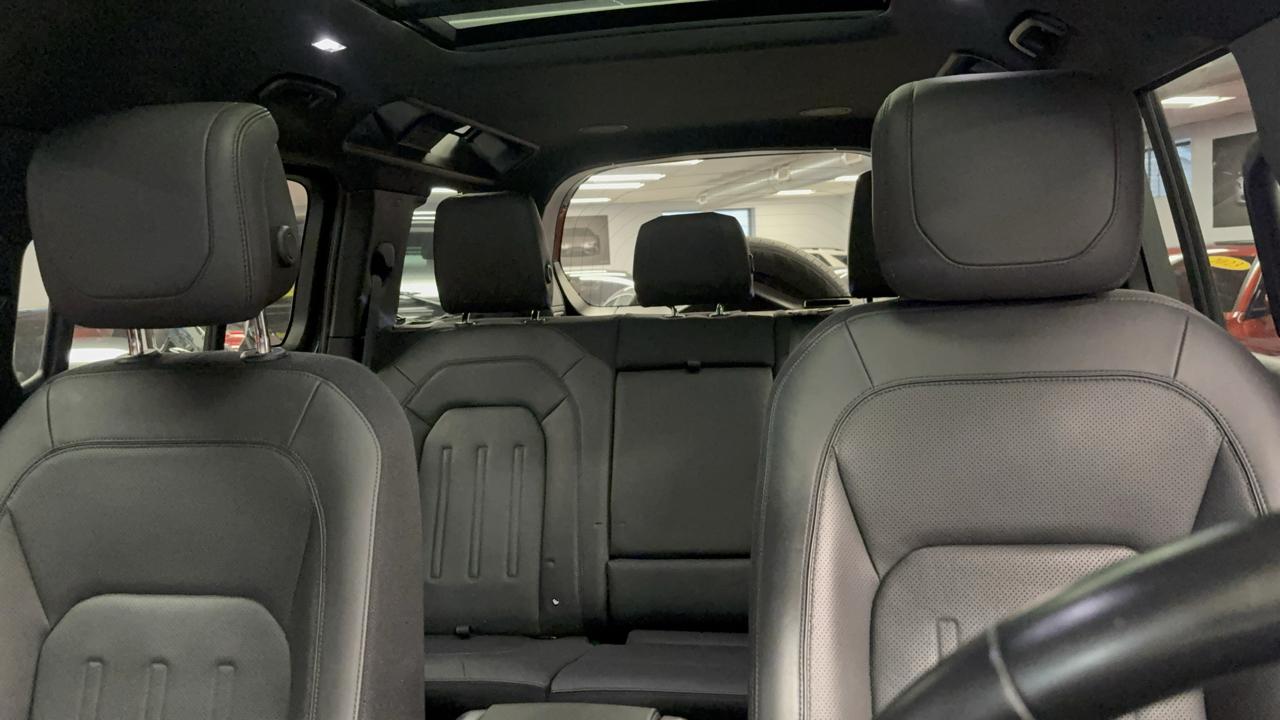 Land Rover Defender 110 X 2023