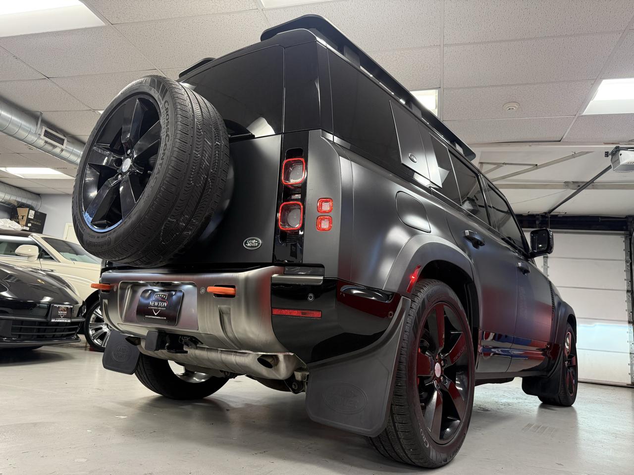 Land Rover Defender 110 X 2023
