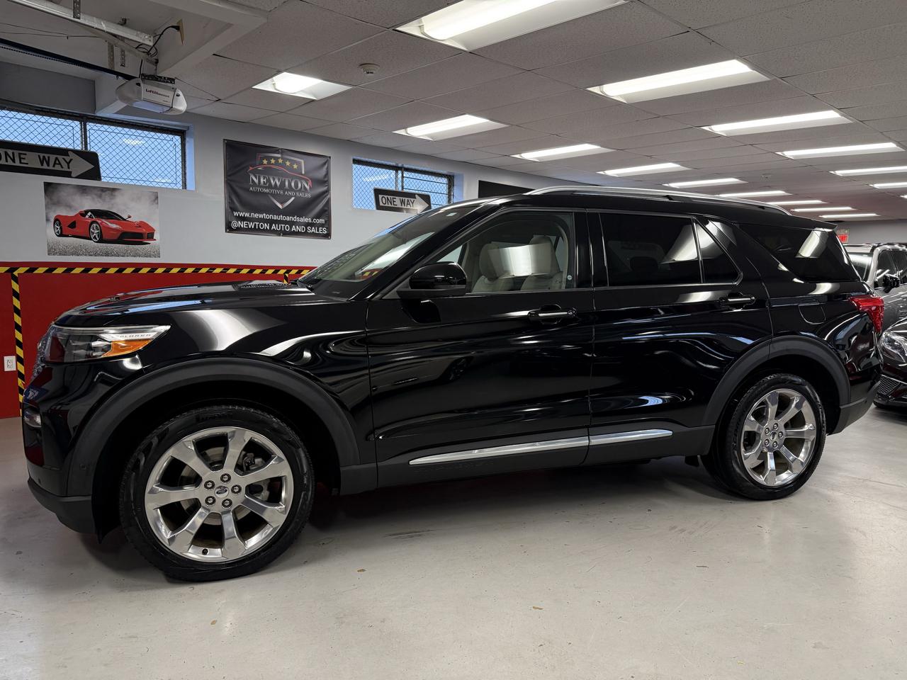 Ford Explorer Platinum AWD 2020