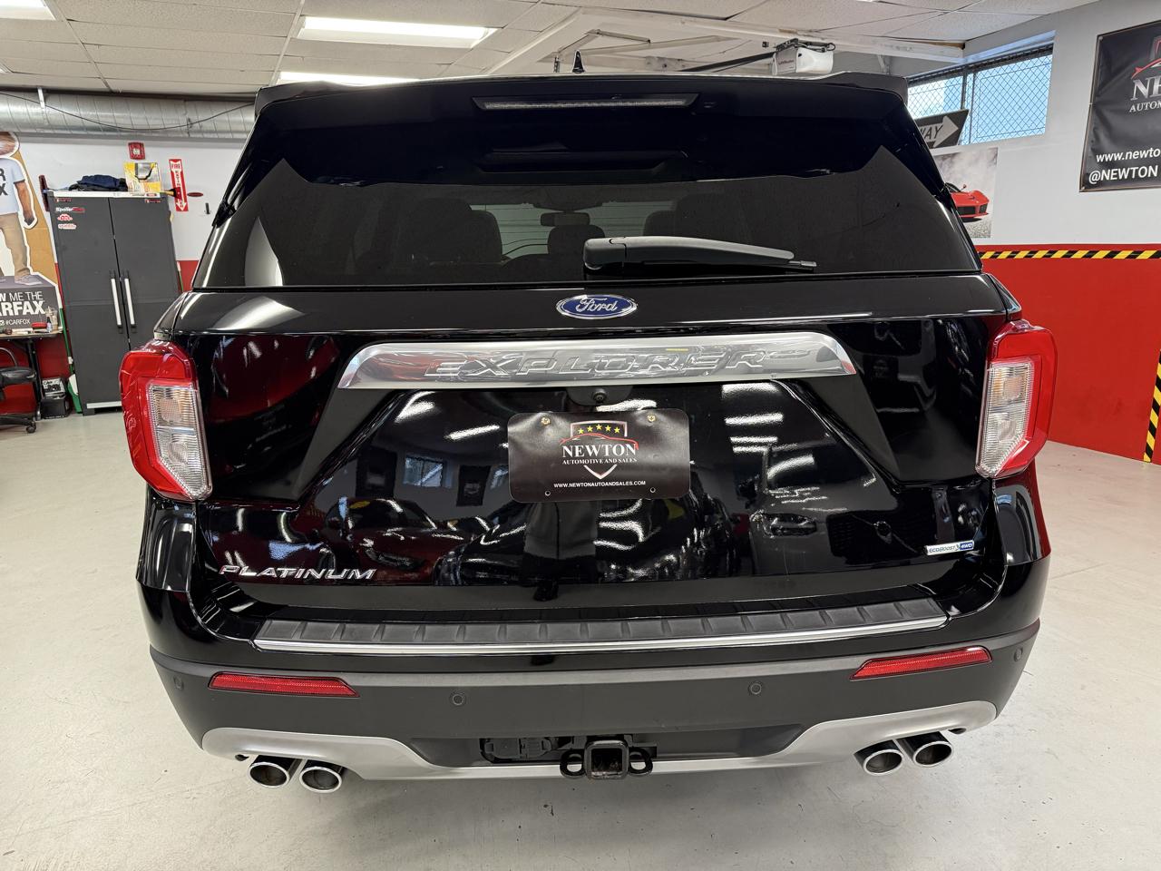 Ford Explorer Platinum AWD 2020
