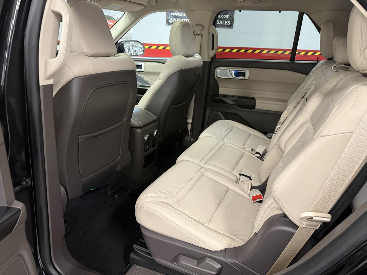 Ford Explorer Platinum AWD 2020