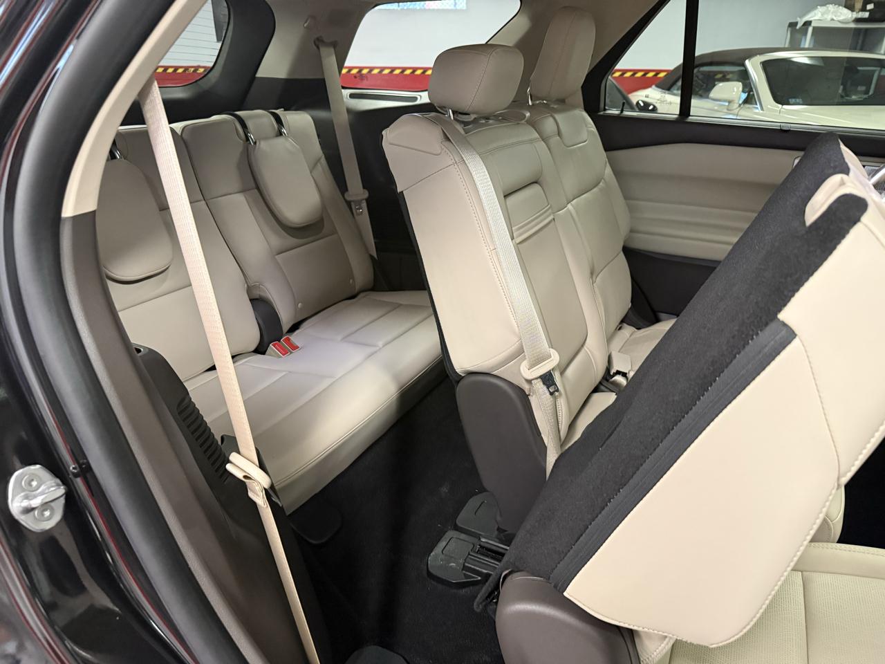 Ford Explorer Platinum AWD 2020