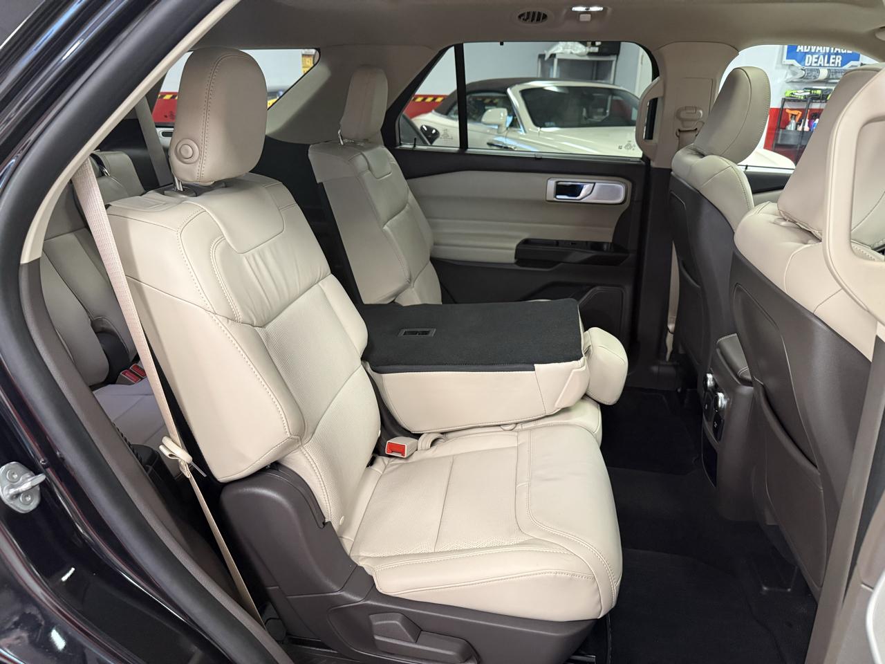 Ford Explorer Platinum AWD 2020
