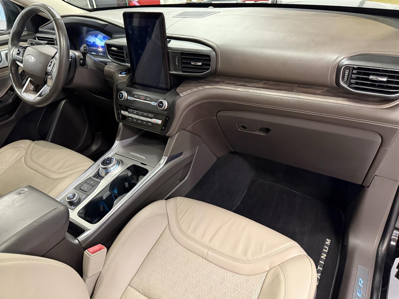 Ford Explorer Platinum AWD 2020