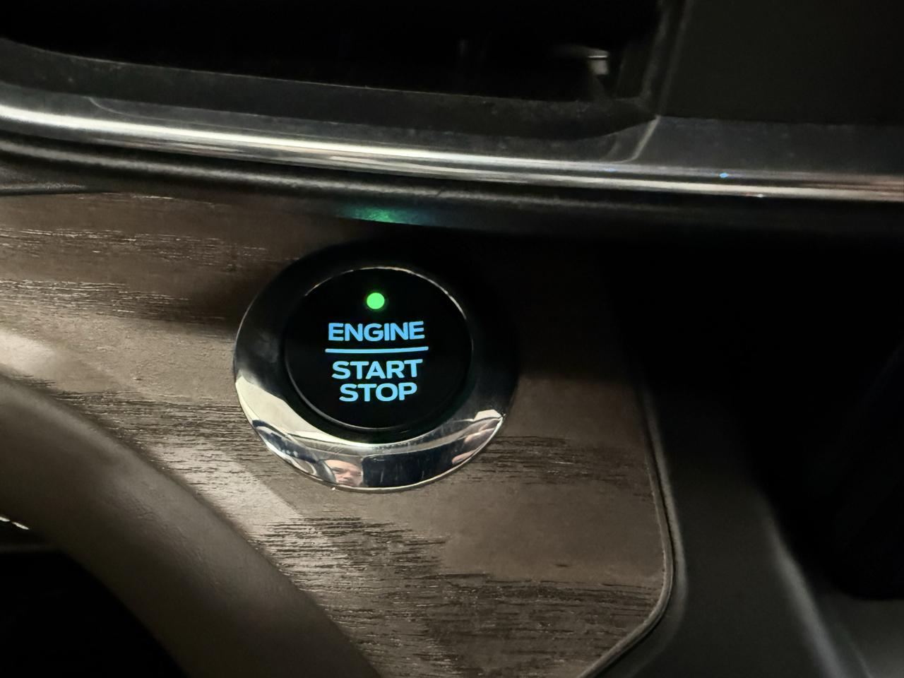 Ford Explorer Platinum AWD 2020
