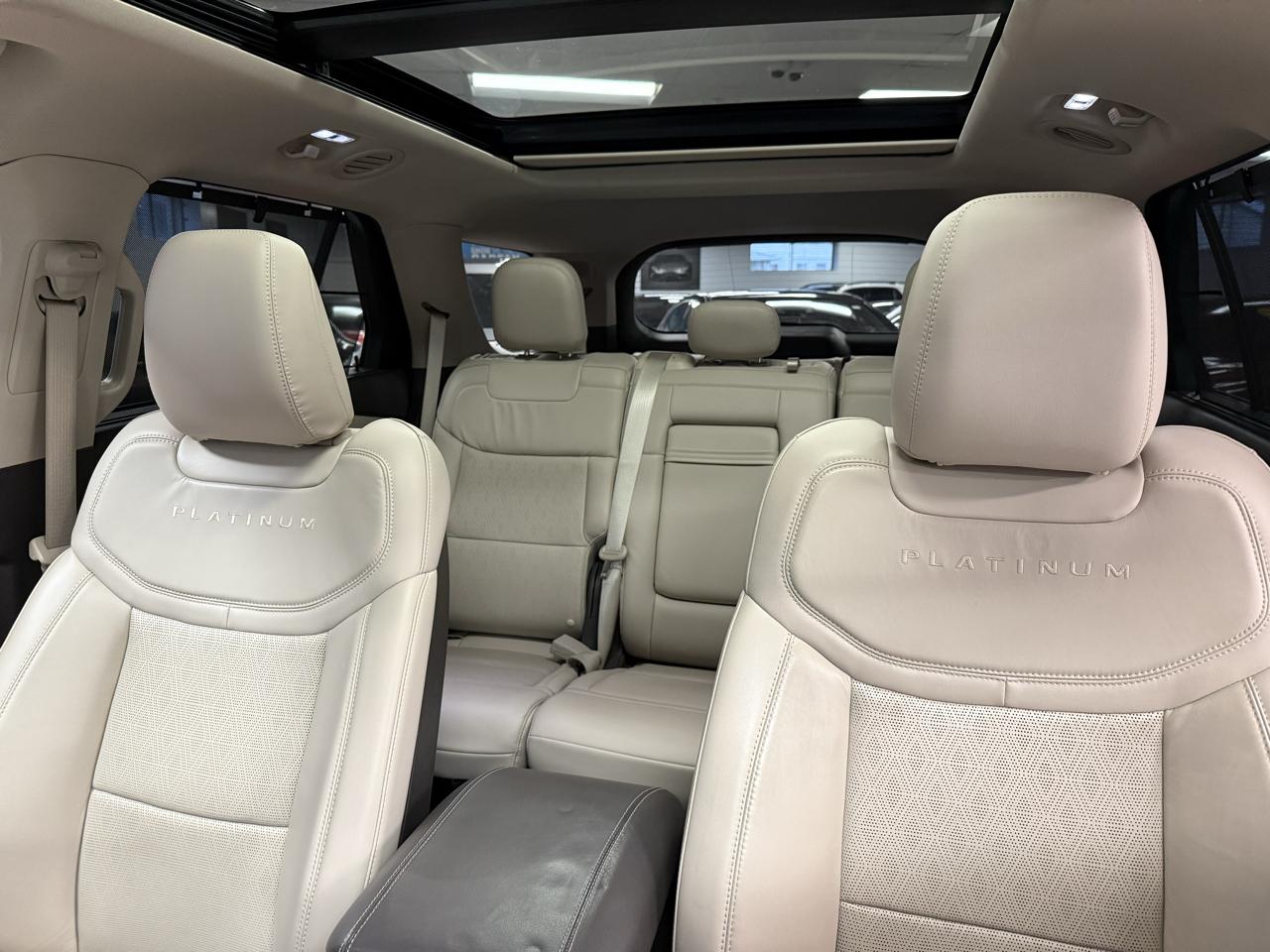 Ford Explorer Platinum AWD 2020