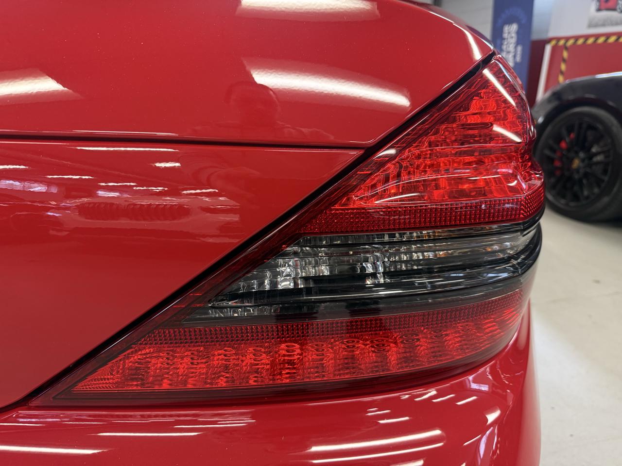 Mercedes-Benz SL-Class SL550 2009