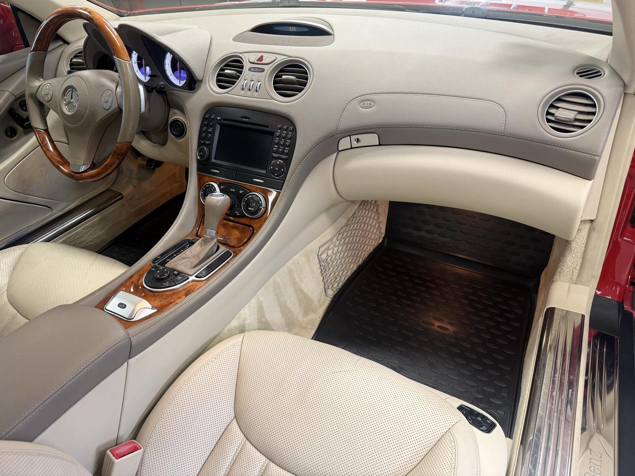 Mercedes-Benz SL-Class SL550 2009