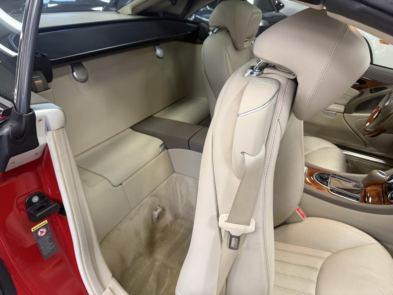 Mercedes-Benz SL-Class SL550 2009