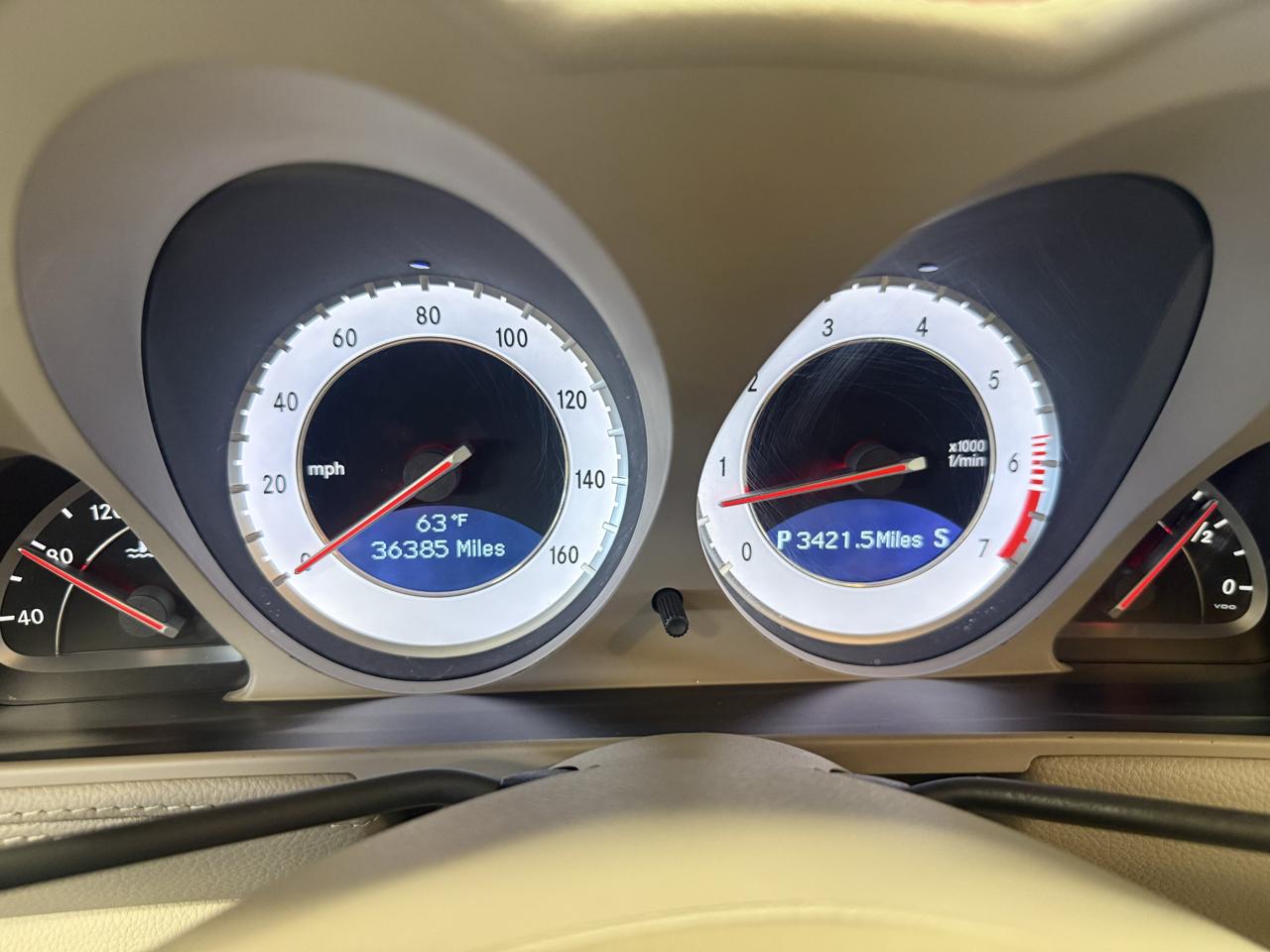 Mercedes-Benz SL-Class SL550 2009
