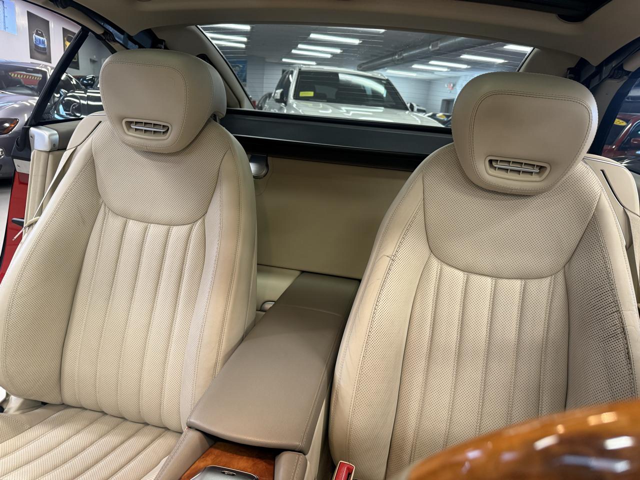 Mercedes-Benz SL-Class SL550 2009