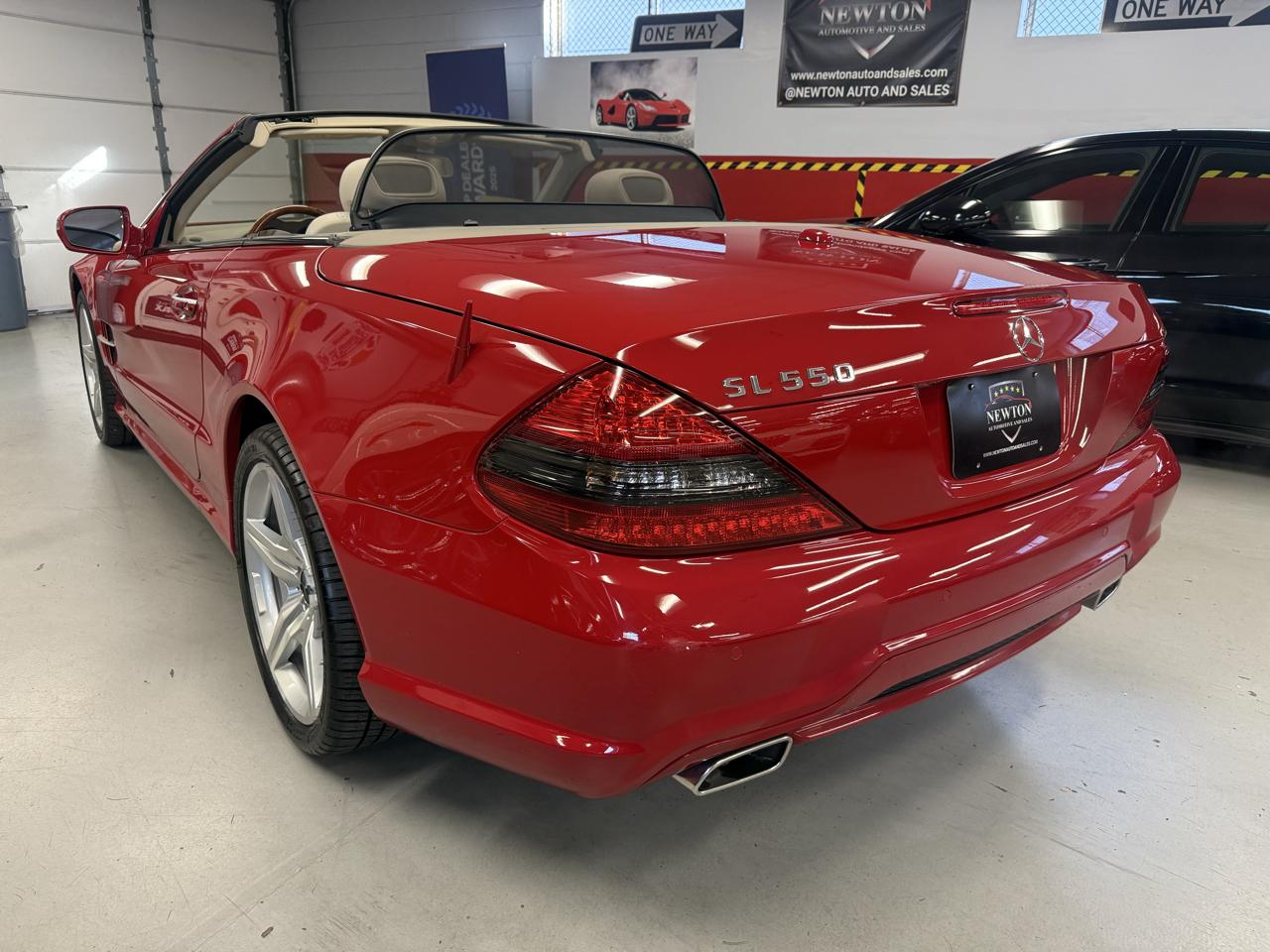 Mercedes-Benz SL-Class SL550 2009