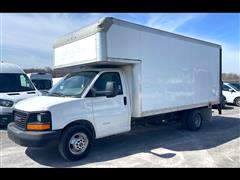 2017 GMC Savana  2017 GMC Savana