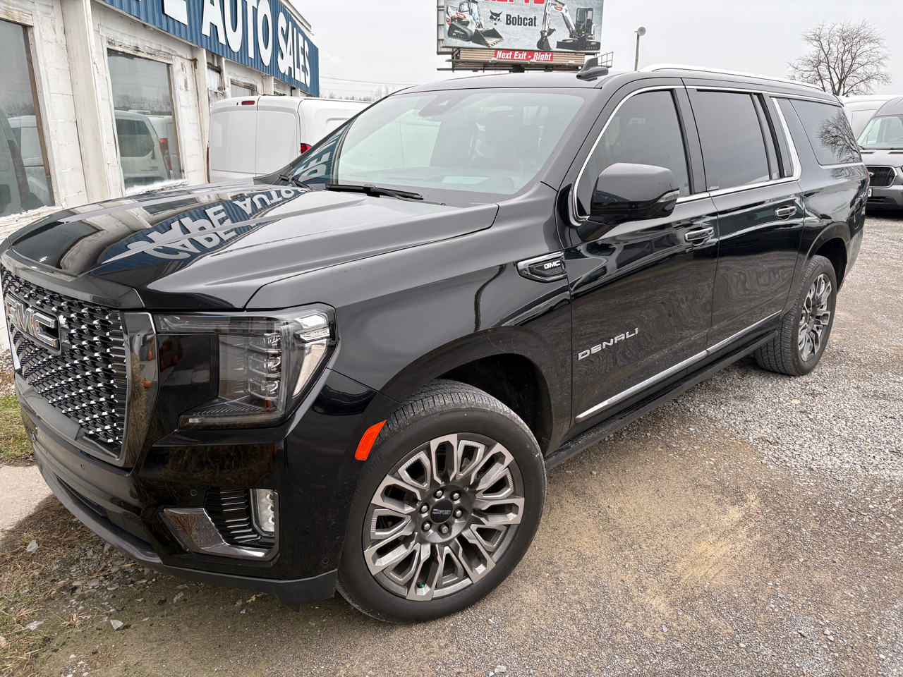 2023 GMC Yukon XL Denali Ultimate 4WD