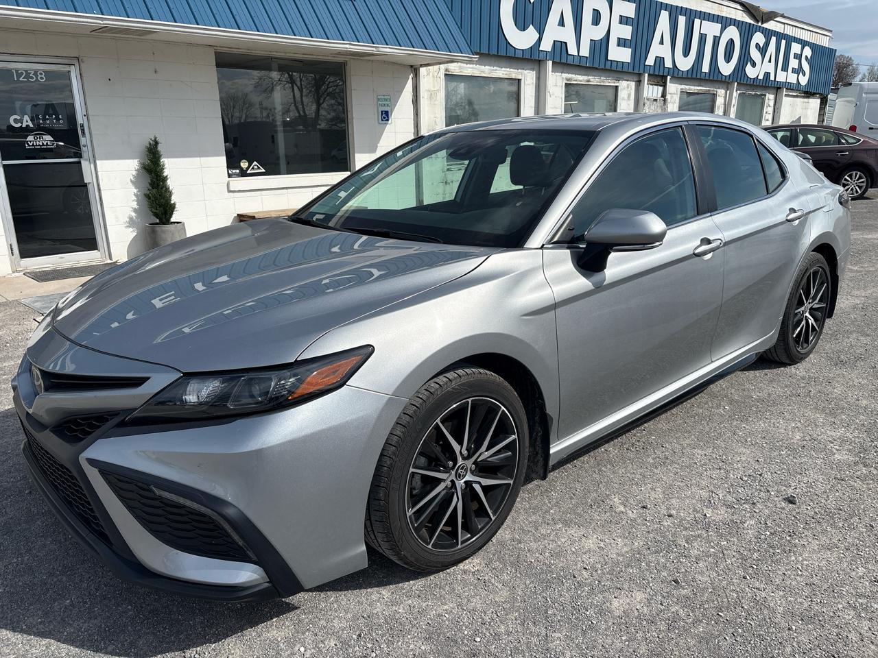 2024 Toyota Camry SE