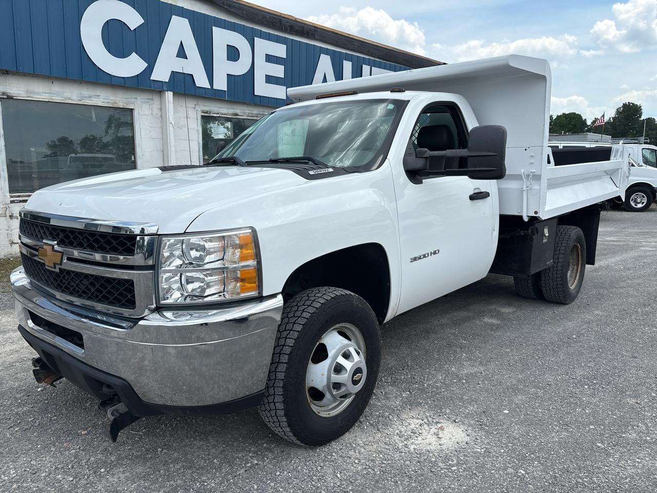 2013 Chevrolet Silverado HD WT 4WD Regular Cab LWB's photo