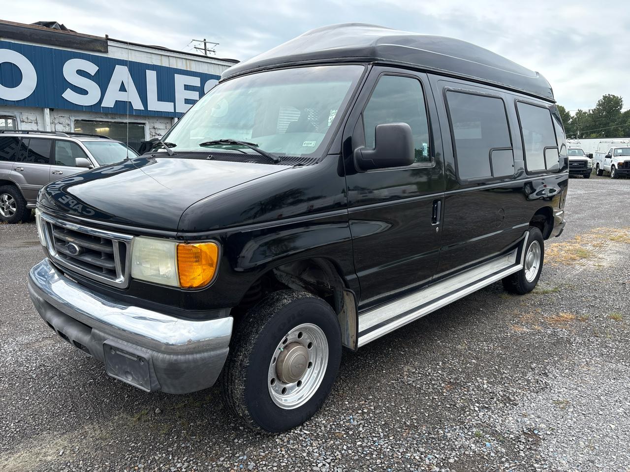 2004 Ford Econoline E-250