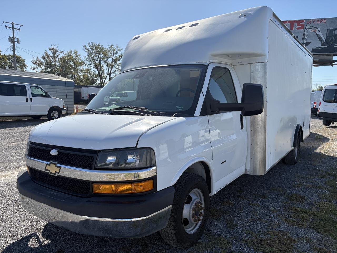 2022 Chevrolet Express G3500 177"