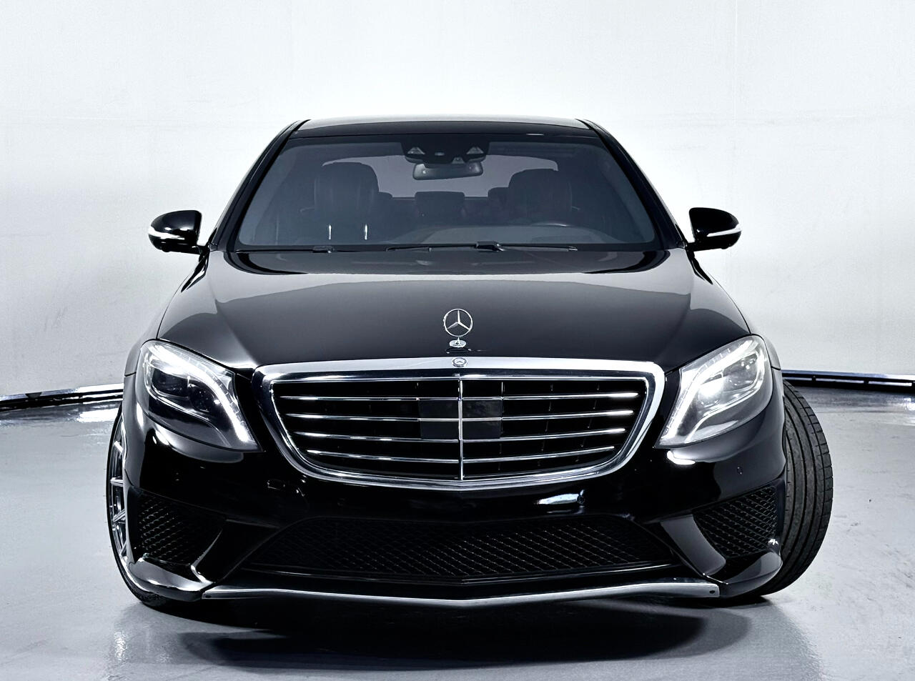 2015 Mercedes Benz S 63 AMG 4MATIC photo 5