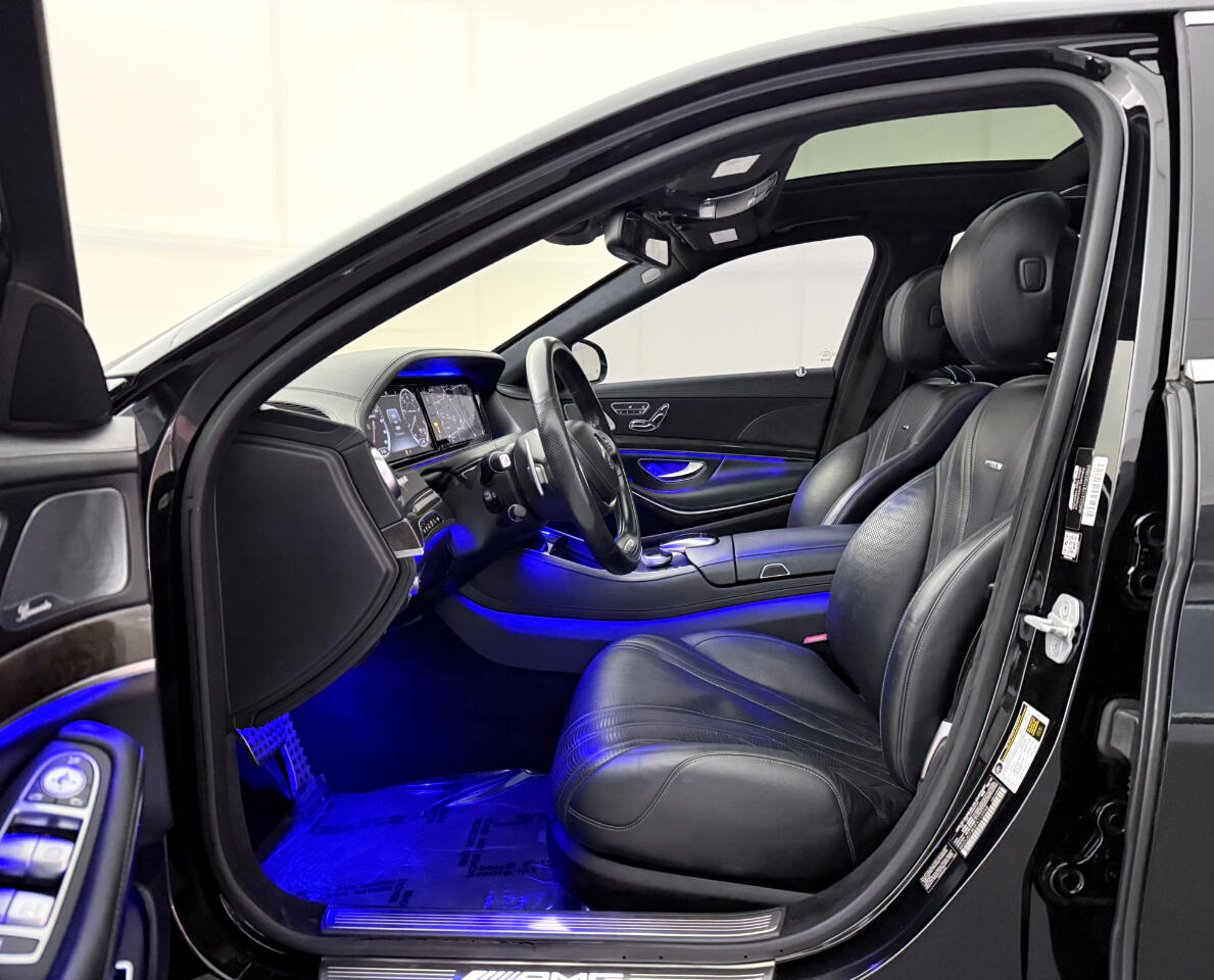 2015 Mercedes Benz S 63 AMG 4MATIC photo 13
