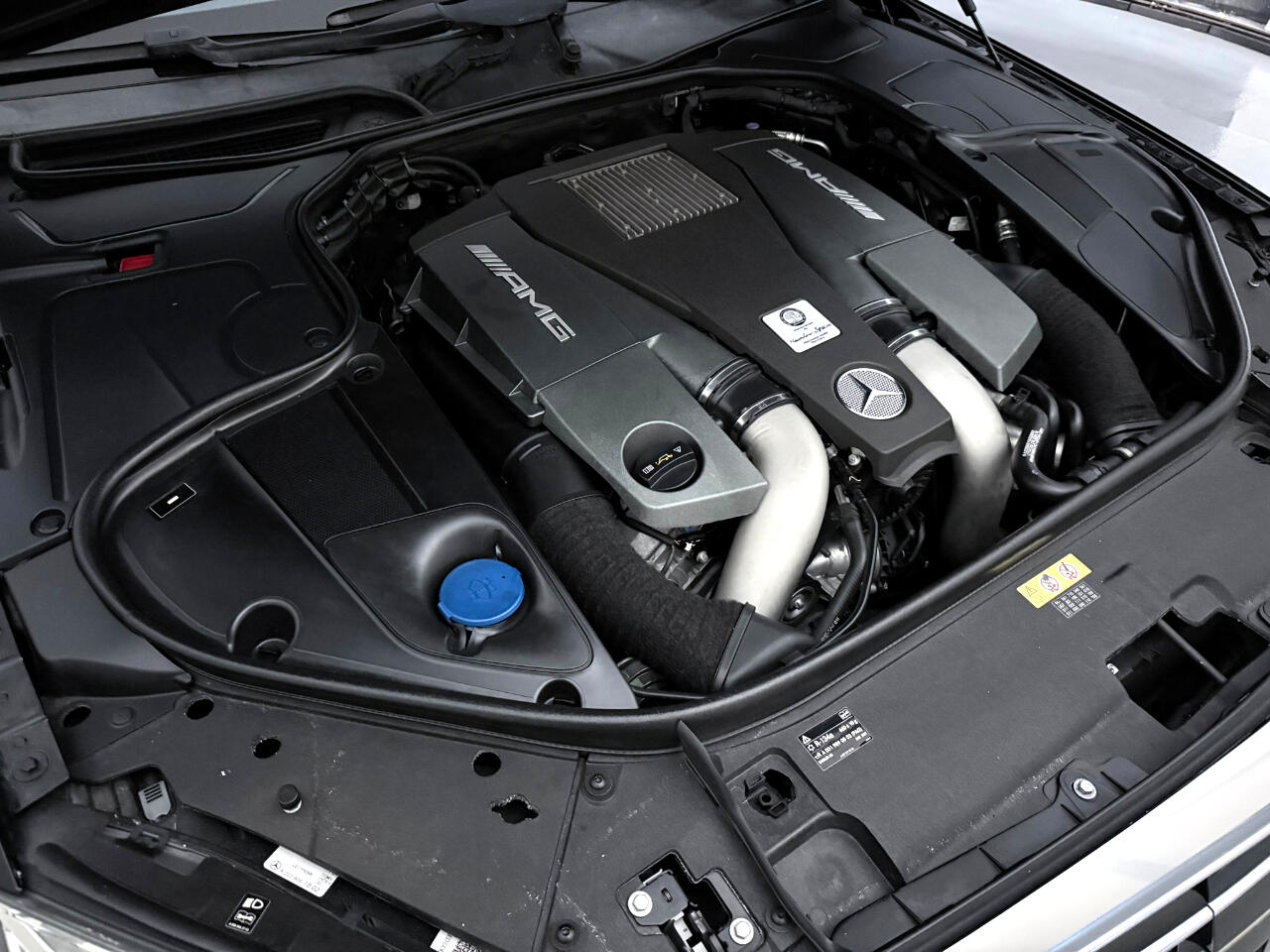 2015 Mercedes Benz S 63 AMG 4MATIC photo 45