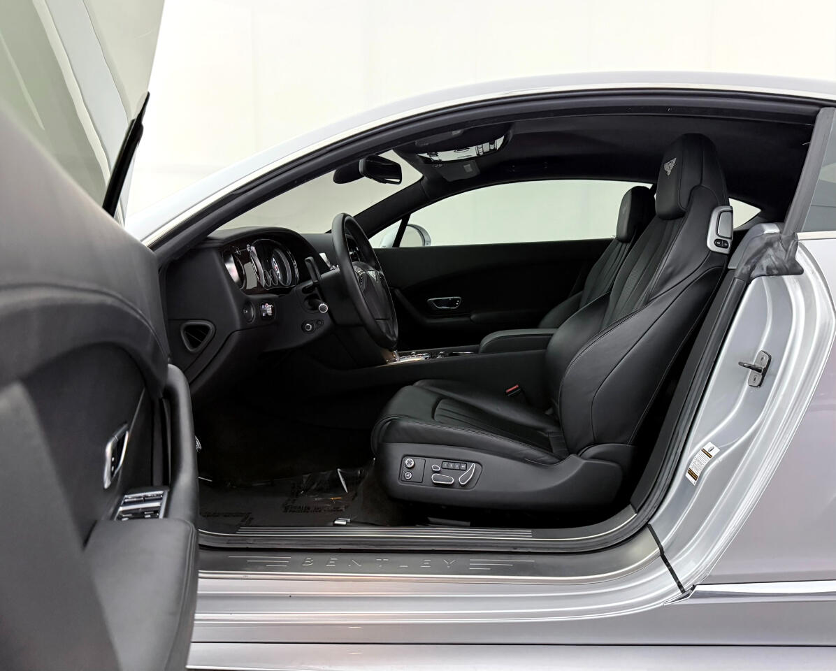 2013 Bentley Continental GT V8 photo 13