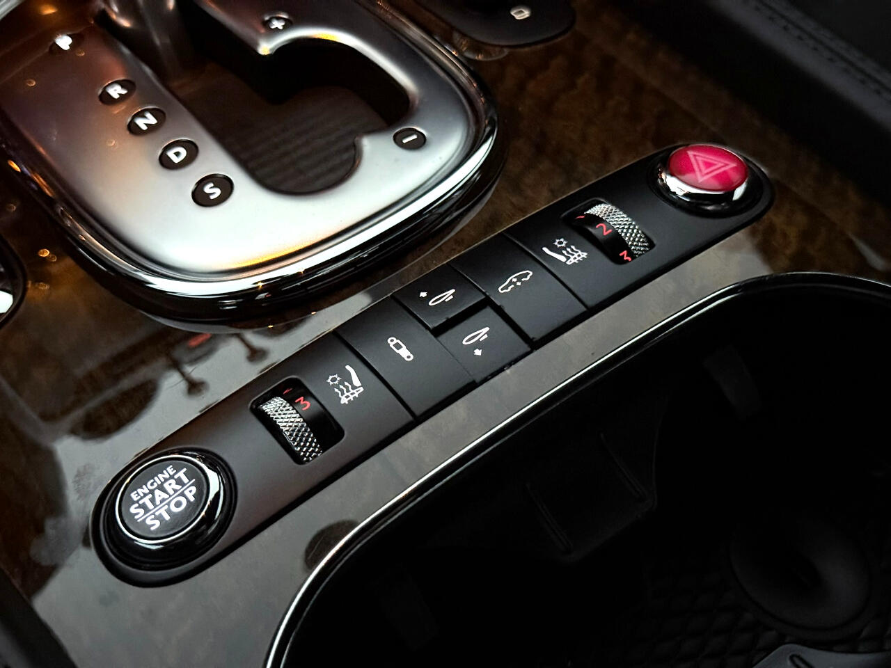 2013 Bentley Continental GT V8 photo 26