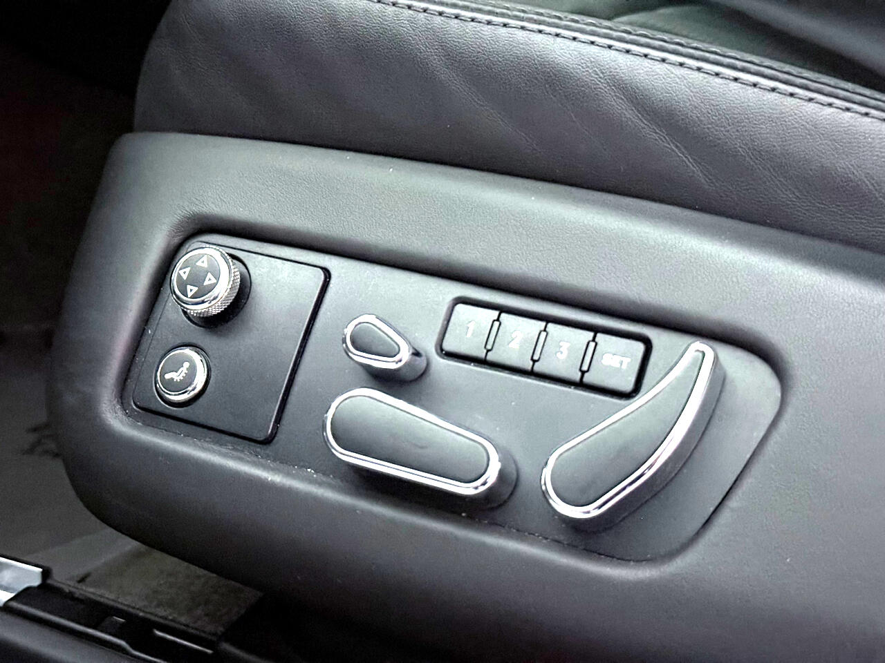 2013 Bentley Continental GT V8 photo 29
