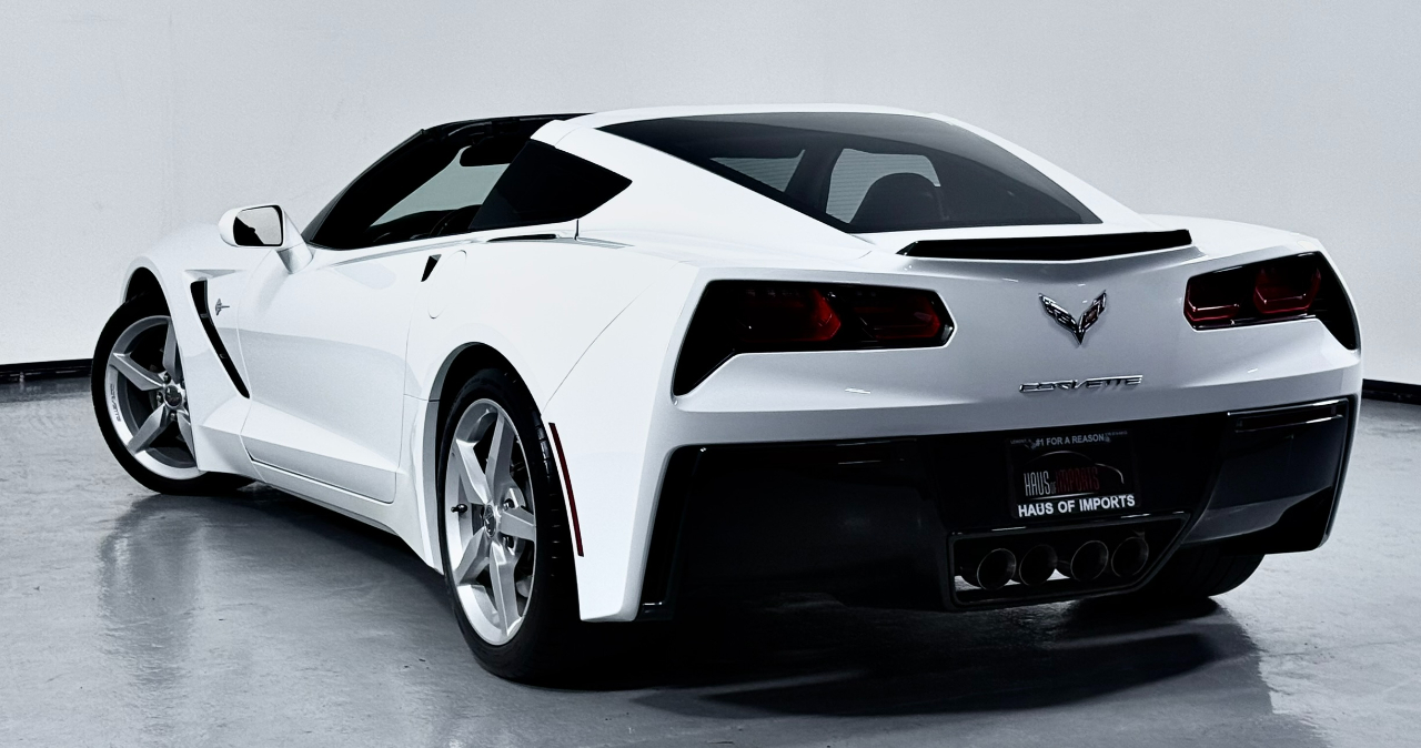 2014 Chevrolet Corvette Stingray 1LT Coupe photo 13