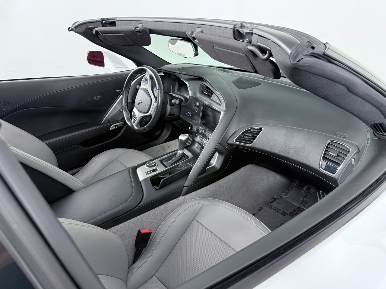 2014 Chevrolet Corvette Stingray 1LT Coupe photo 16