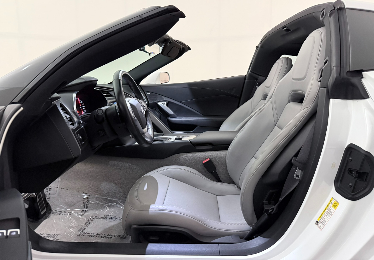 2014 Chevrolet Corvette Stingray 1LT Coupe photo 20