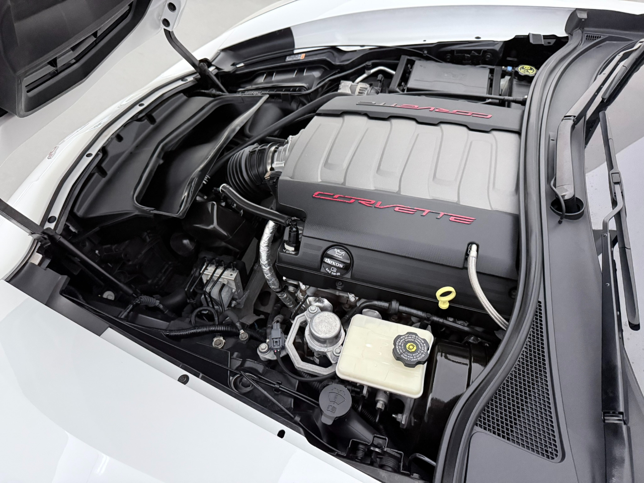 2014 Chevrolet Corvette Stingray 1LT Coupe photo 36