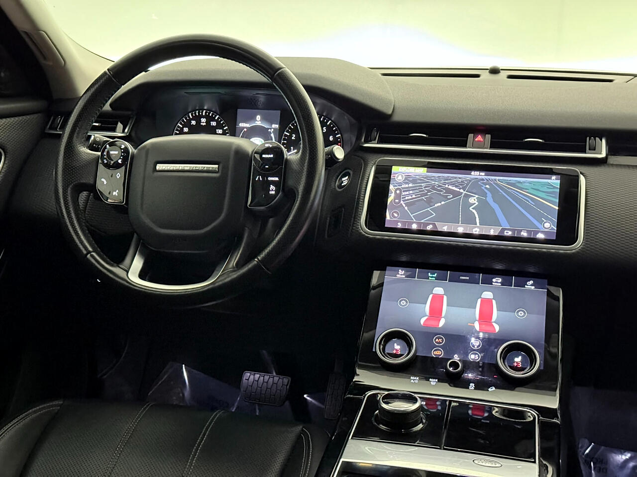 2018 Land Rover Range Rover Velar S photo 26
