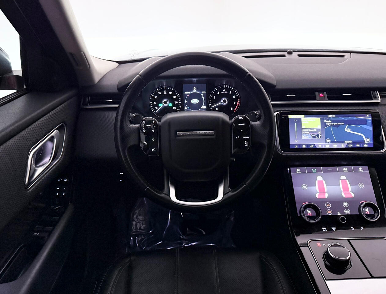 2018 Land Rover Range Rover Velar S photo 27