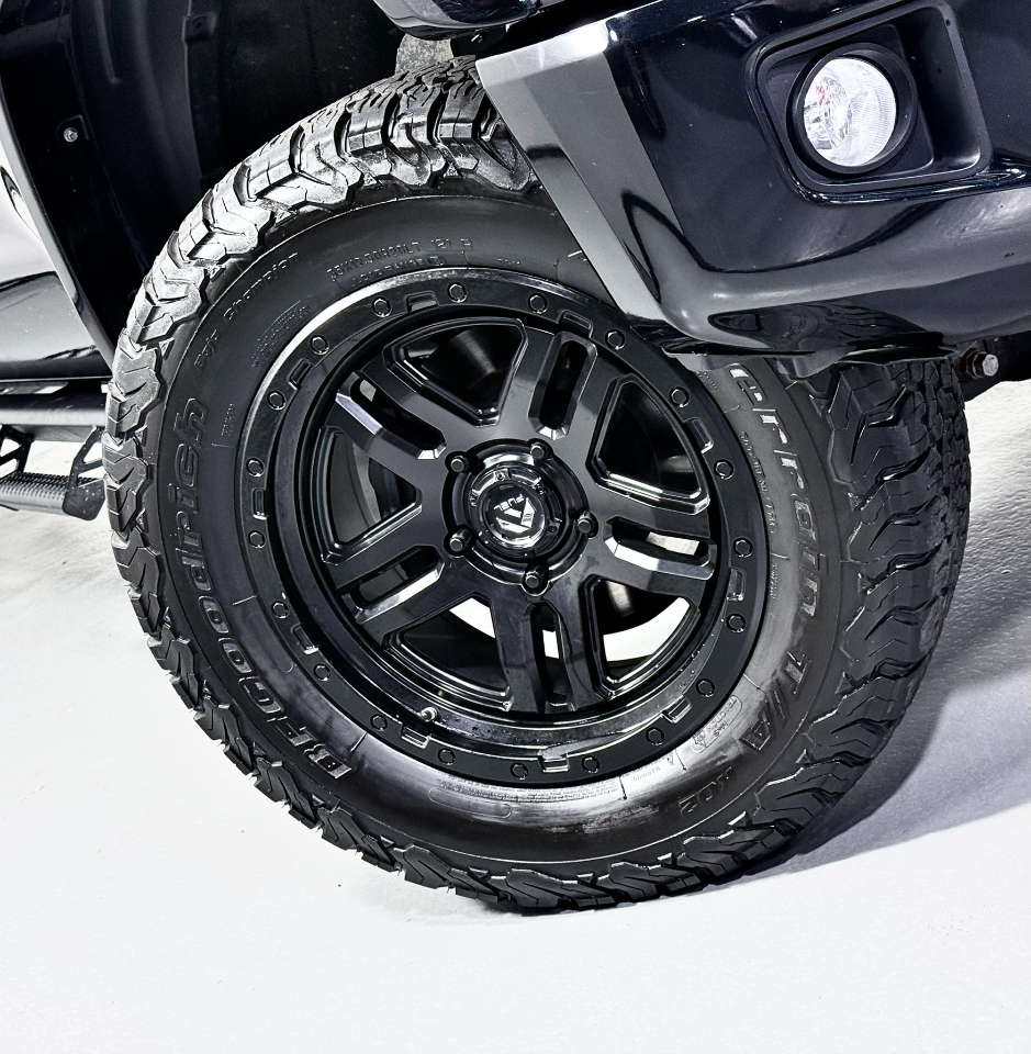 Toyota Tundra SR5 5.7L V8 CrewMax 4WD 2021