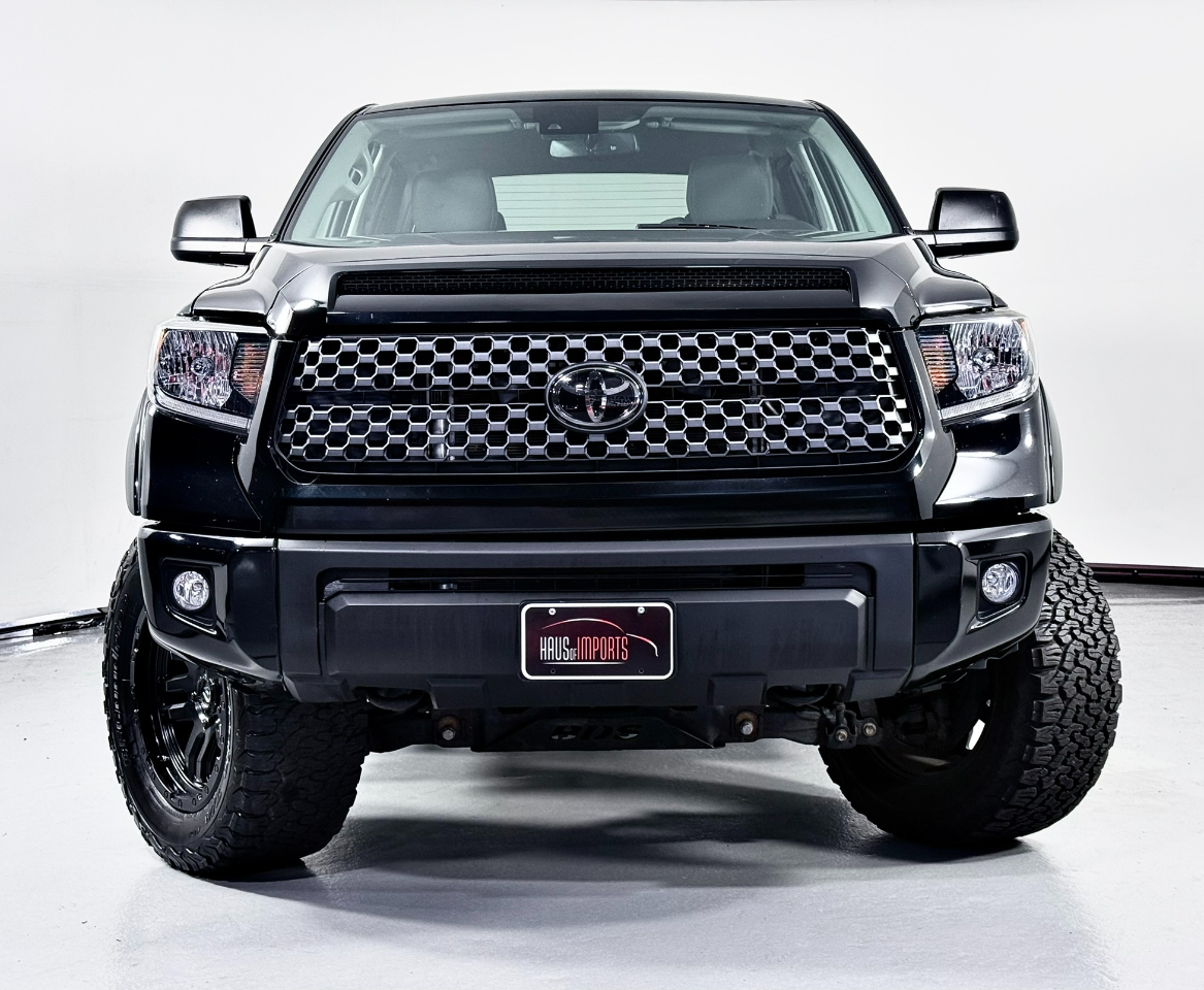 Toyota Tundra SR5 5.7L V8 CrewMax 4WD 2021