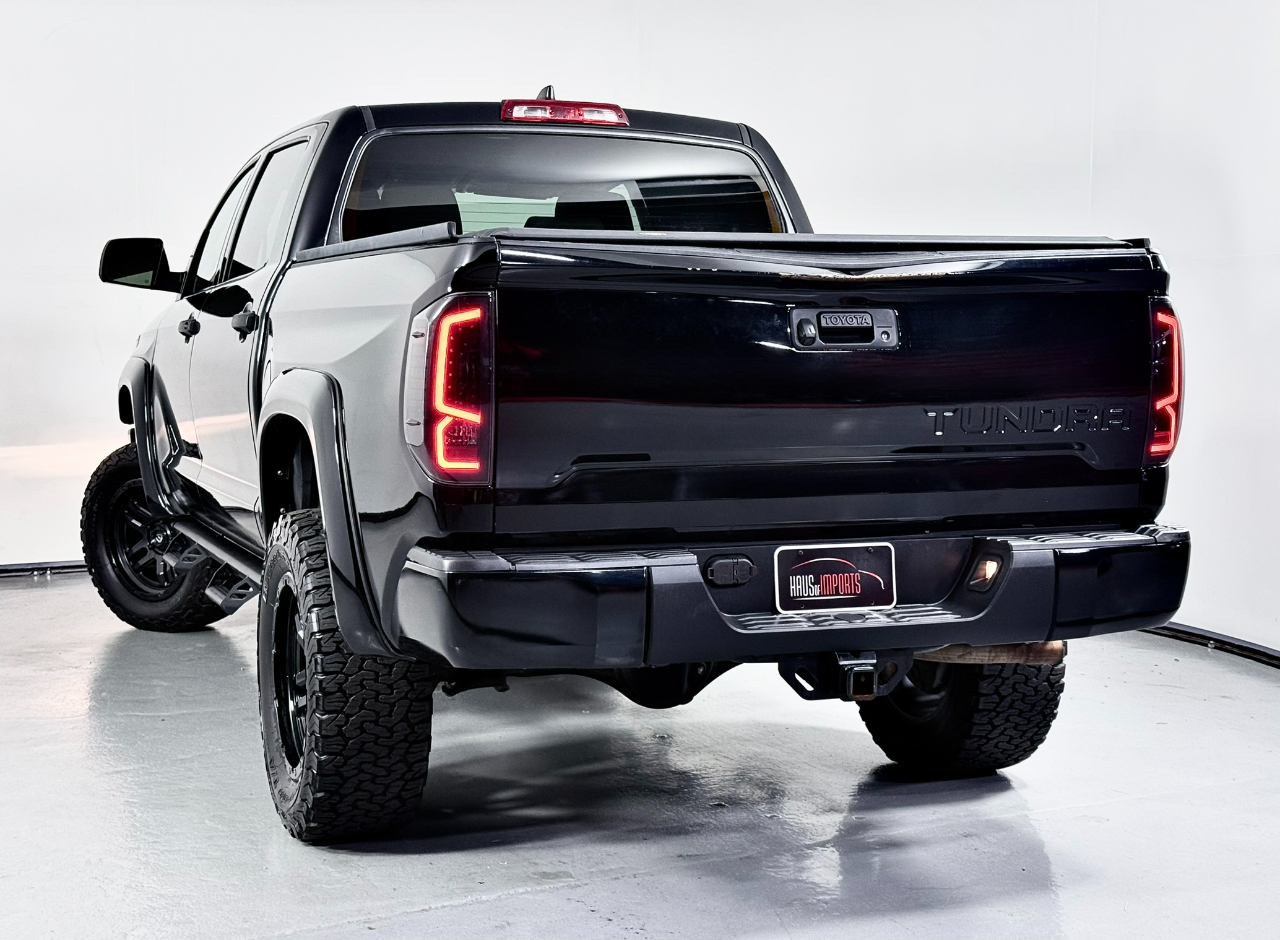 Toyota Tundra SR5 5.7L V8 CrewMax 4WD 2021