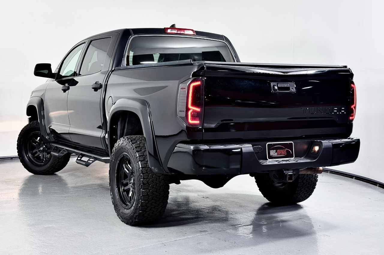 Toyota Tundra SR5 5.7L V8 CrewMax 4WD 2021