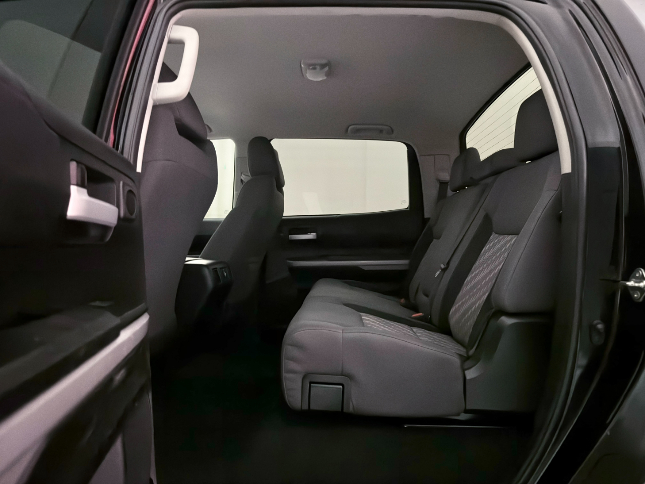 Toyota Tundra SR5 5.7L V8 CrewMax 4WD 2021