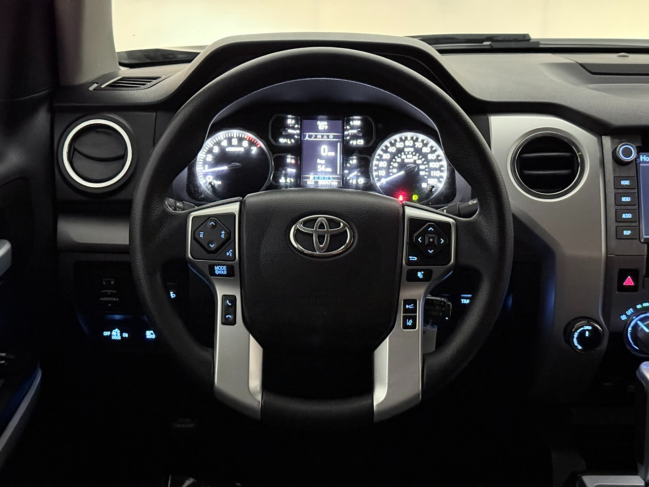 Toyota Tundra SR5 5.7L V8 CrewMax 4WD 2021